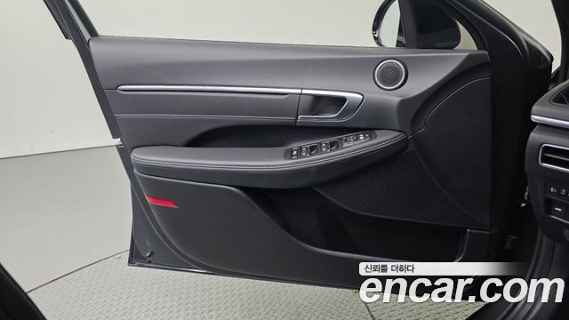 Hyundai Sonata (DN8) 2.0 Premium Plus 2022 — фото 30