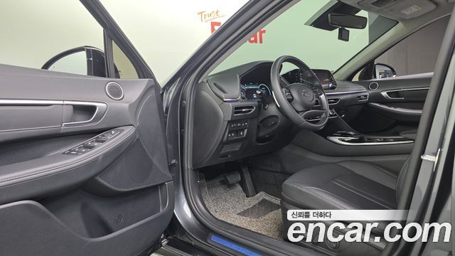 Hyundai Sonata (DN8) 2.0 Premium Plus 2022 — фото 32