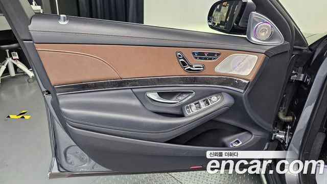 Mercedes-Benz S-Class (W222) S350 d 4MATIC AMG Line 2020 — фото 24