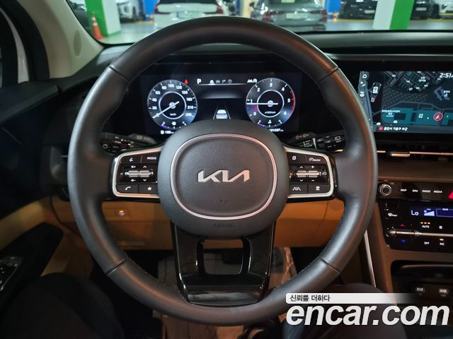 Kia Carnival (IV) Diesel 9-Seater Prestige 2023 — фото 5