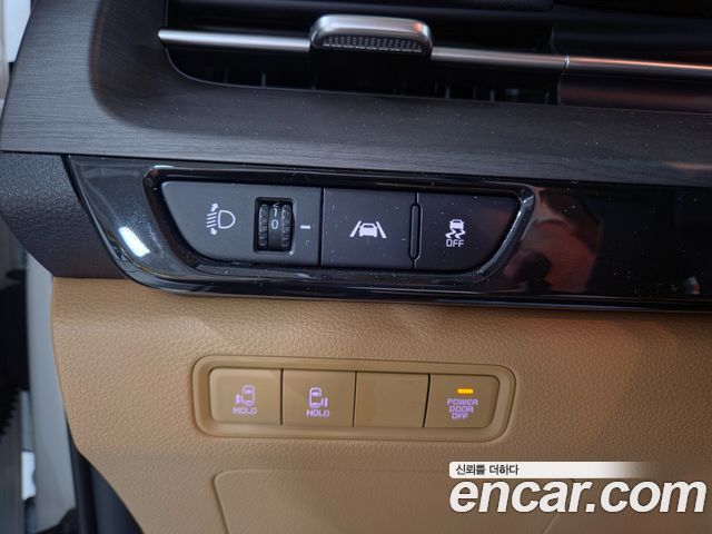 Kia Carnival (IV) Diesel 9-Seater Prestige 2023 — фото 16