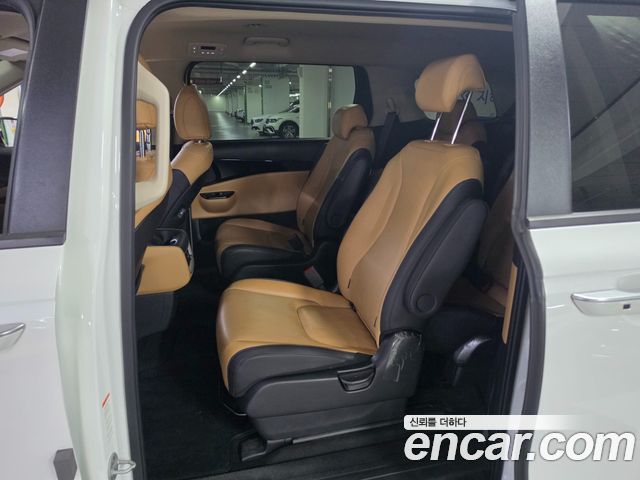 Kia Carnival (IV) Diesel 9-Seater Prestige 2023 — фото 21