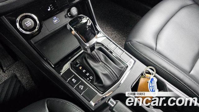 KG Mobility (SsangYong) Beautiful Korando Gasoline 1.5 2WD C5 2020 — фото 9
