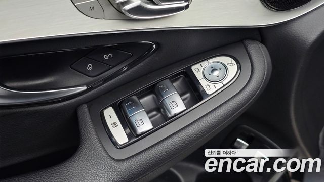 Mercedes-Benz GLC-Class (X253) GLC350e 4MATIC Premium 2019 — фото 27