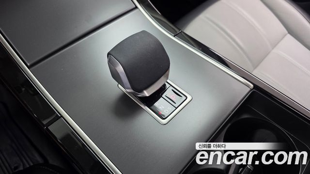 Land Rover Range Rover Evoque (II) P250 Dynamic SE 2025 — фото 9