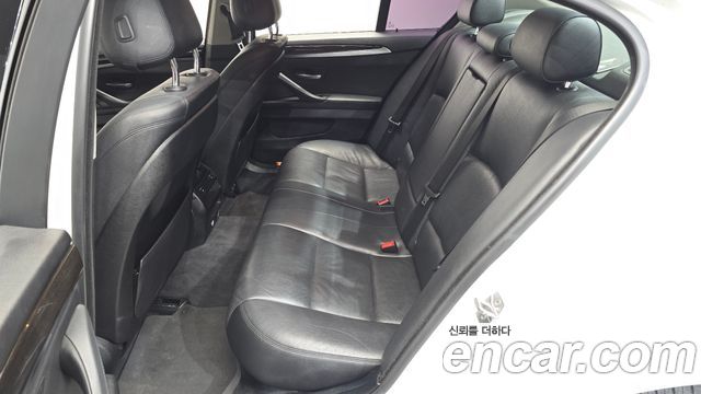 BMW 5 Series (F10) 528i M Aero Dynamic 2016 — фото 15