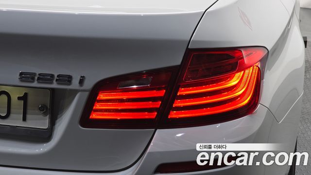 BMW 5 Series (F10) 528i M Aero Dynamic 2016 — фото 29