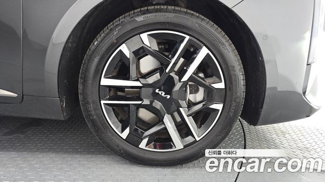 Kia K8 2.5 Gasoline 2WD Best Selection 2026 — фото 27
