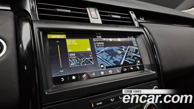 Land Rover Discovery 5 3.0 SD6 SE 2019 — фото 13