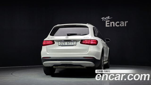 Mercedes-Benz GLC-Class (X253) GLC350e 4MATIC Premium 2019 — фото 4