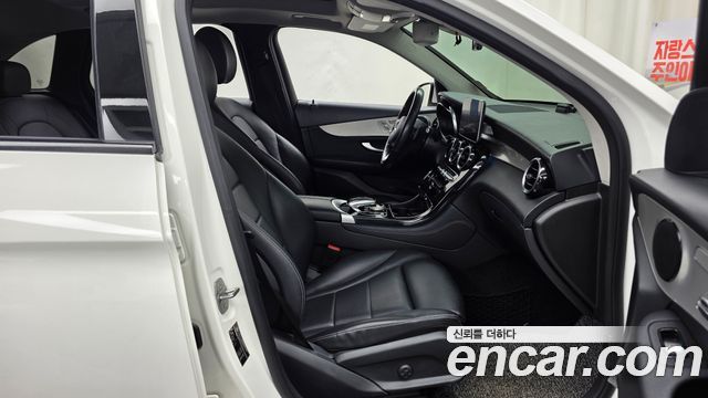 Mercedes-Benz GLC-Class (X253) GLC350e 4MATIC Premium 2019 — фото 15