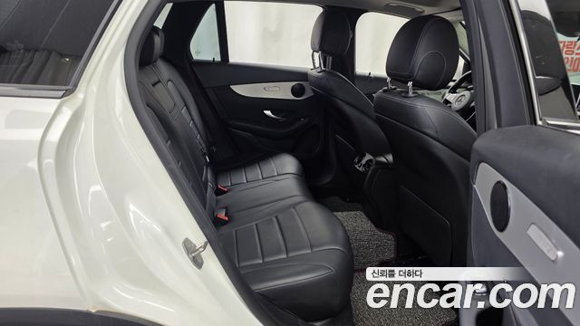 Mercedes-Benz GLC-Class (X253) GLC350e 4MATIC Premium 2019 — фото 16