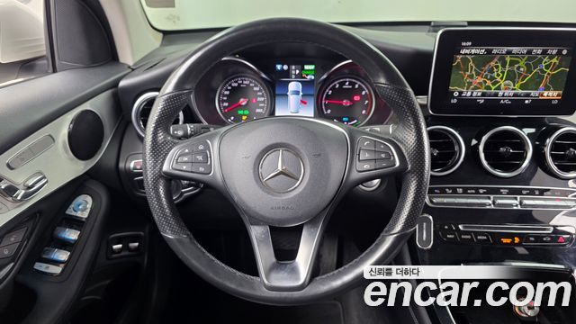 Mercedes-Benz GLC-Class (X253) GLC350e 4MATIC Premium 2019 — фото 17