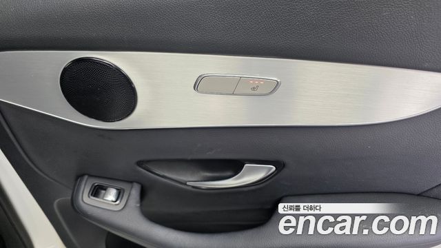 Mercedes-Benz GLC-Class (X253) GLC350e 4MATIC Premium 2019 — фото 22