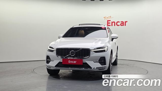 Volvo XC60 (II) B6 Inscirtion 2022 — фото 3