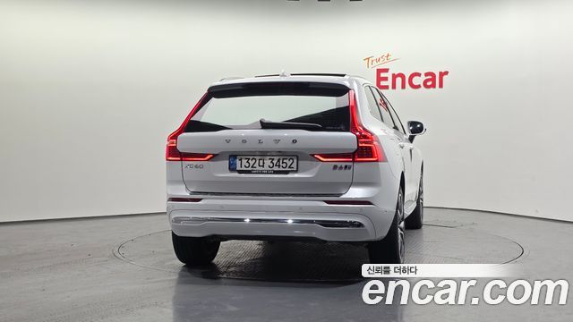 Volvo XC60 (II) B6 Inscirtion 2022 — фото 4