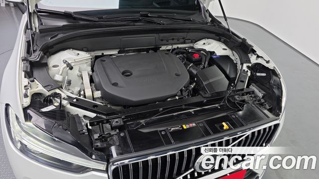 Volvo XC60 (II) B6 Inscirtion 2022 — фото 6