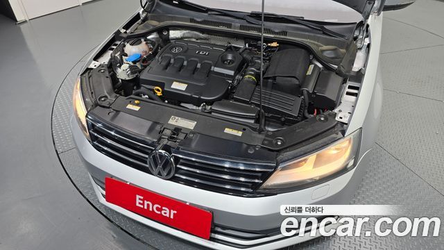 Volkswagen Jetta 2.0 TDI BlueMotion 6th 2015 — фото 6