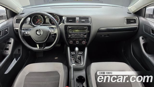 Volkswagen Jetta 2.0 TDI BlueMotion 6th 2015 — фото 7
