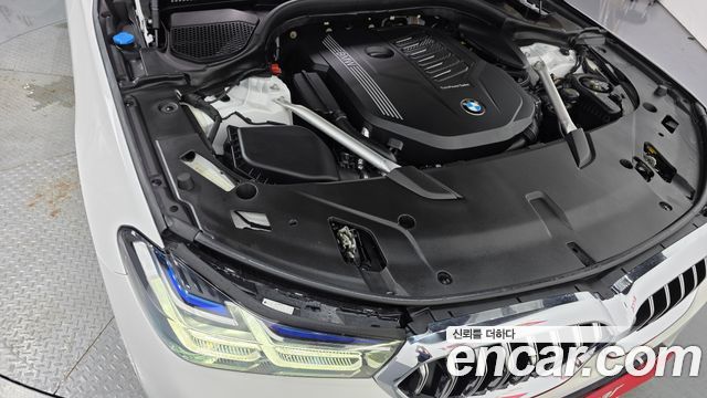 BMW 6 Series GT (G32) 630i xDrive M Sport 2024 — фото 6