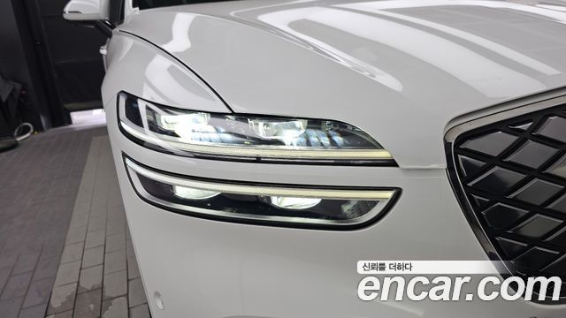 Genesis Electrified (GV70) e-AWD 2024 — фото 22