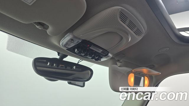 MINI Cooper D 5Door Standard 3rd 2018 — фото 20