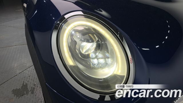 MINI Cooper D 5Door Standard 3rd 2018 — фото 22