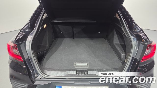 Renault Korea XM3 1.3 TCe RE Signature 2023 — фото 16