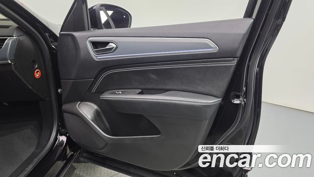 Renault Korea XM3 1.3 TCe RE Signature 2023 — фото 24
