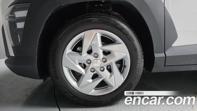 Hyundai Kona (SX2) Gasoline 1.6 Turbo 2WD Modern 2023 — фото 5