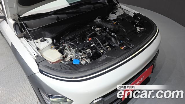 Hyundai Kona (SX2) Gasoline 1.6 Turbo 2WD Modern 2023 — фото 6