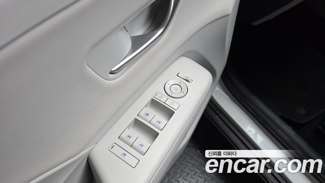 Hyundai Kona (SX2) Gasoline 1.6 Turbo 2WD Modern 2023 — фото 15
