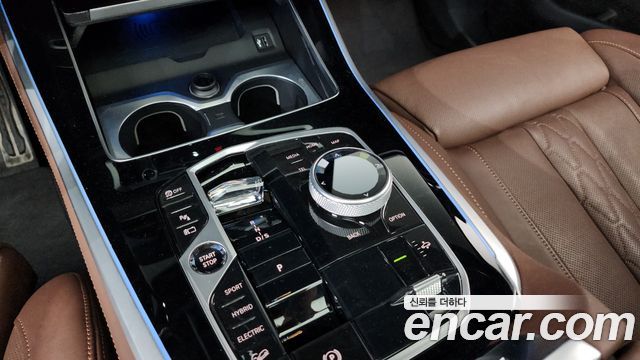 BMW X5 (G05) xDrive 50e M Sport 2024 — фото 9