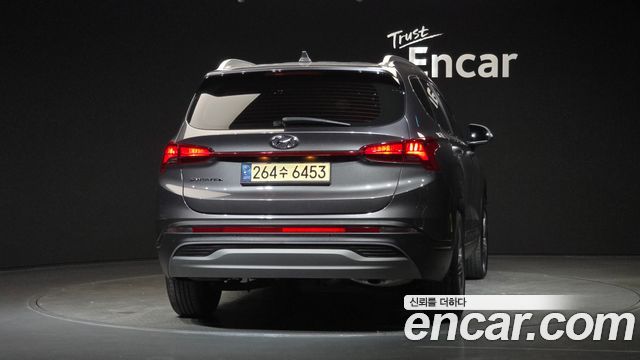Hyundai Santa Fe Diesel 2.2 2WD Prestige 2021 — фото 4