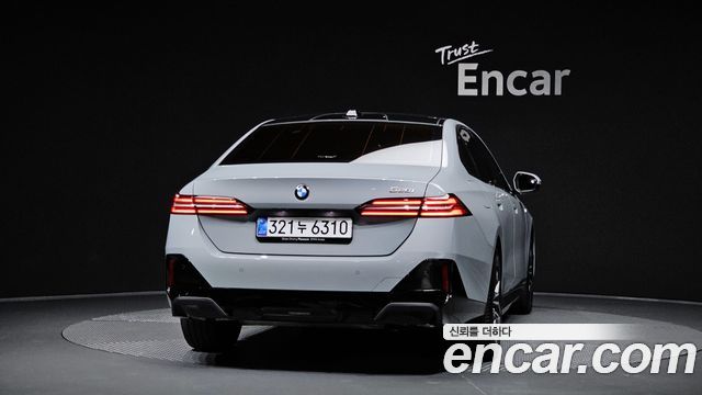 BMW 5 Series (G60) 520i M Sport 2025 — фото 4