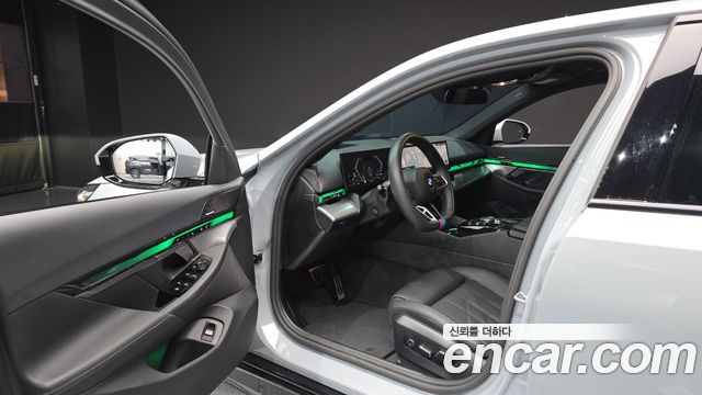 BMW 5 Series (G60) 520i M Sport 2025 — фото 10