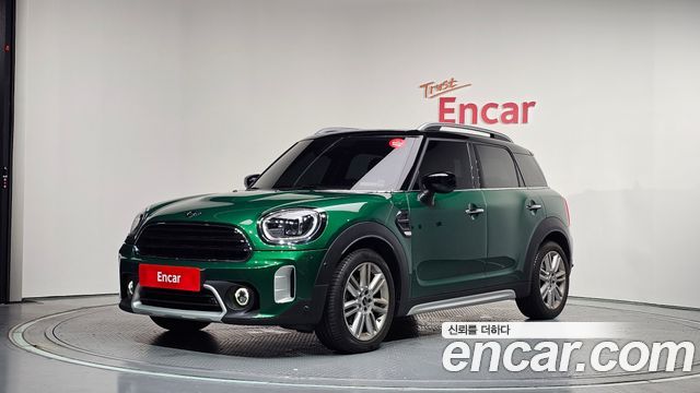 MINI Cooper Countryman Classic Plus Launch Pack 2nd Gen 2023 — фото 1