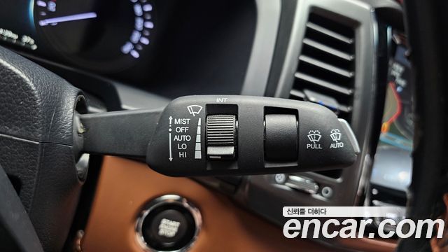 KG Mobility (SsangYong) Rexton Sports Khan Diesel 2.2 4WD Noblesse (5-Link) 2020 — фото 18