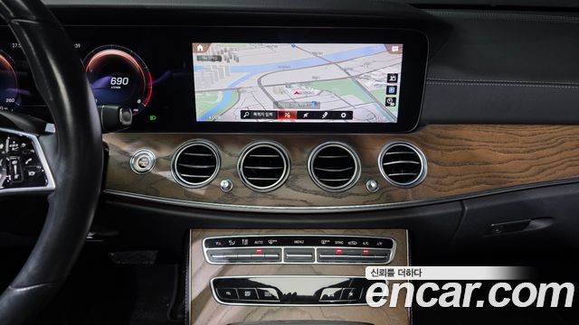 Mercedes-Benz E-Class (W213) E250 Exclusive 2021 — фото 33