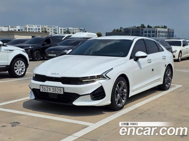 Kia K5 (III) 2.0 Noblesse