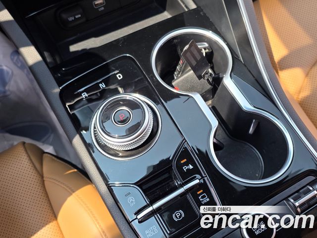 Kia K5 (III) 2.0 Noblesse 2023 — фото 17