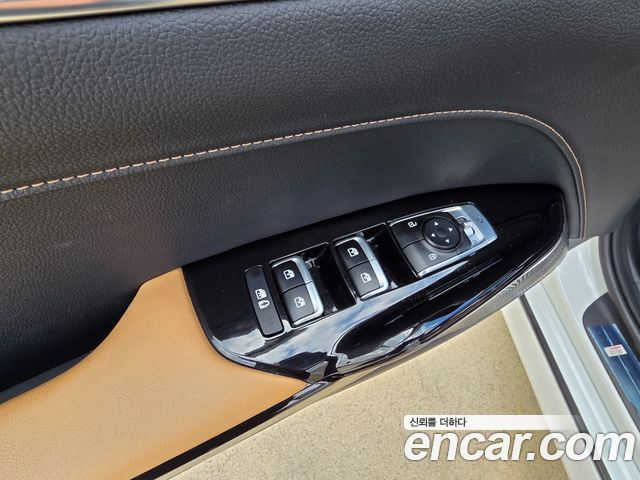 Kia K5 (III) 2.0 Noblesse 2023 — фото 22