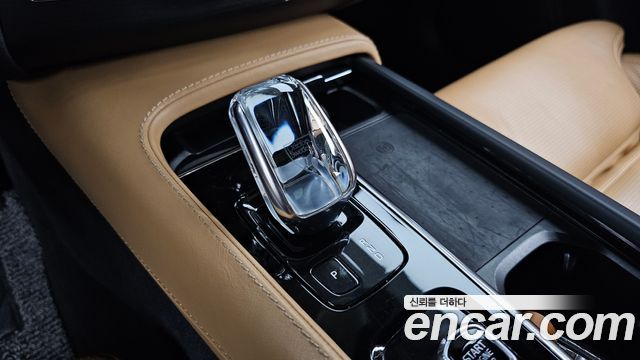 Volvo XC90 (II) T8 Inscription Hybird 2021 — фото 9
