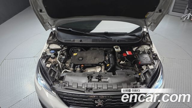Peugeot 308 (II) 1.5 BlueHDi Allure 2019 — фото 6