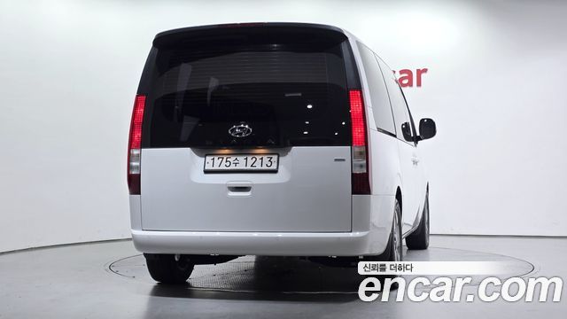 Hyundai Staria 4WD Tourer 9-Seater Modern 2022 — фото 4