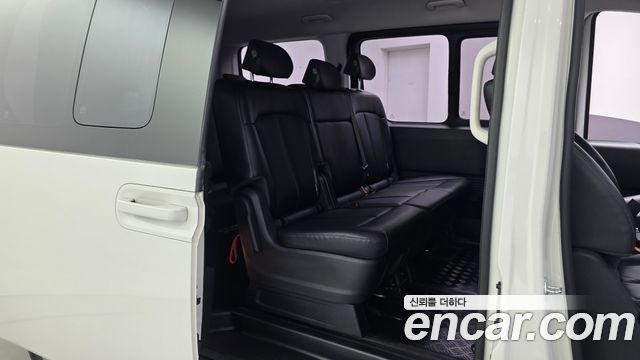 Hyundai Staria 4WD Tourer 9-Seater Modern 2022 — фото 11