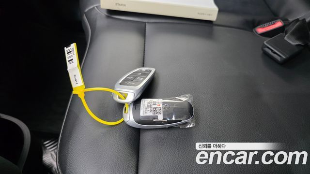 Hyundai Staria 4WD Tourer 9-Seater Modern 2022 — фото 19