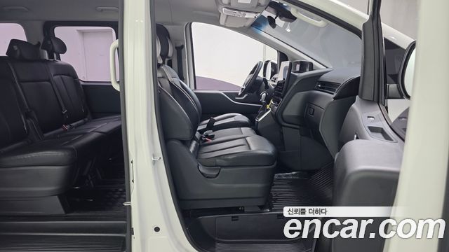 Hyundai Staria 4WD Tourer 9-Seater Modern 2022 — фото 26