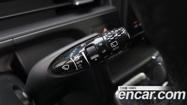 Hyundai Staria 4WD Tourer 9-Seater Modern 2022 — фото 27