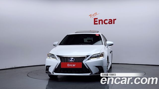Lexus CT200h 1.8 Compact Trendy ZWA10 2011 — фото 3